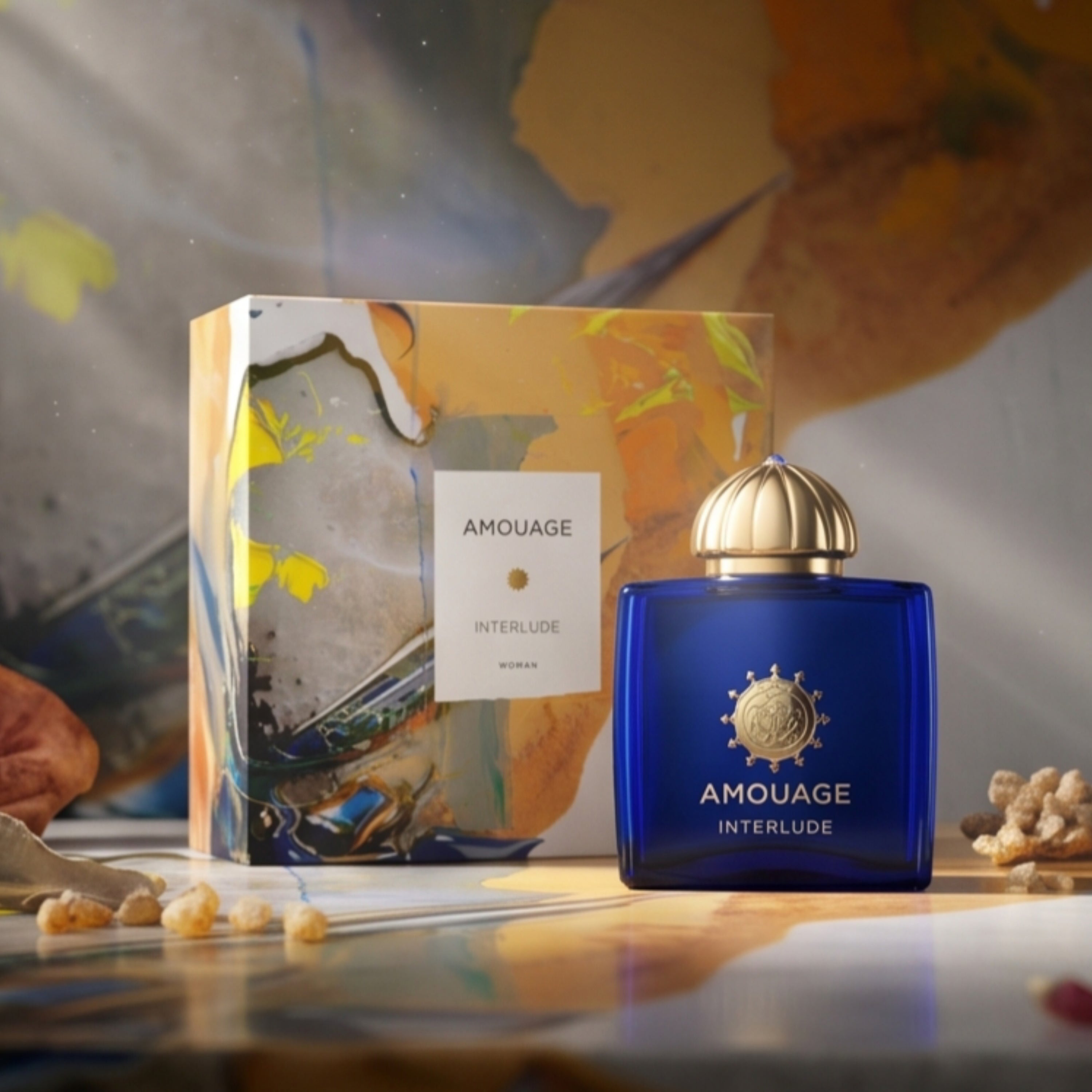 عطر أمواج إنترلود النسائي – سحر الشرق وغموض اللون الأزرق الملكي